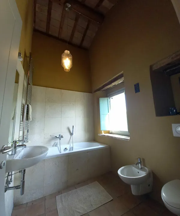 CACIAMPA-BAGNO-VASCA