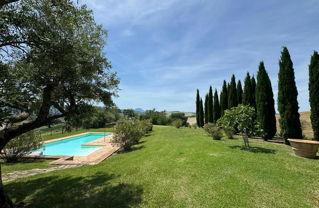 Casa-grande-piscina-trentaquattro