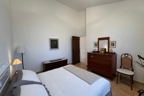 Poggio-san-Vicino-trenta