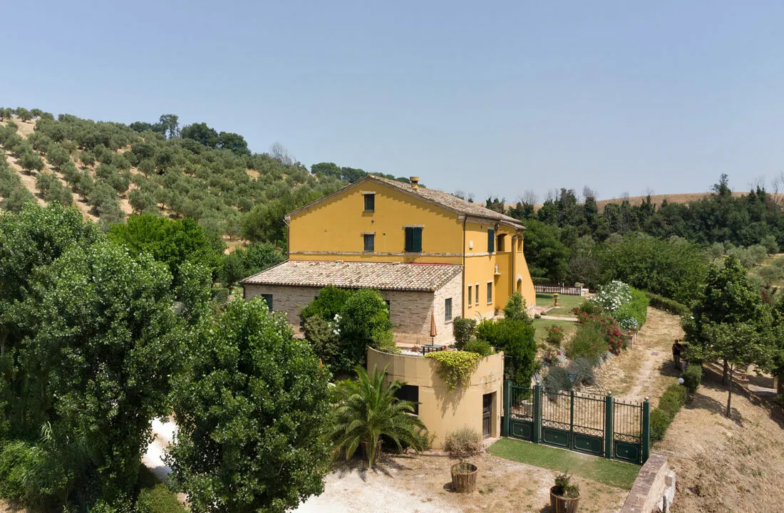 Villa-scuderi-quarantaquattro