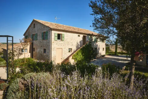 Borgo-della-Spiga-centotrentasei