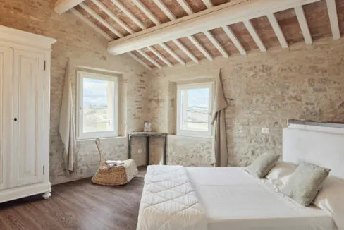 Borgo-della-Spiga-centouno