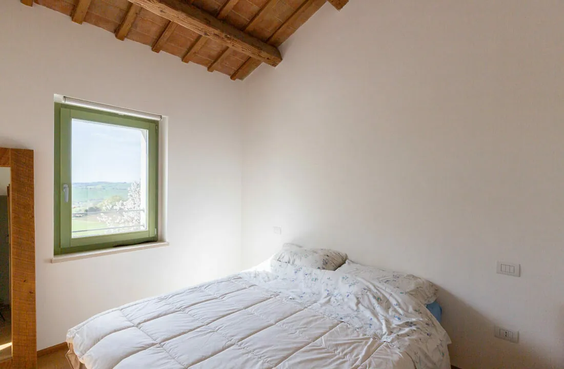 Collina Erika ventidue