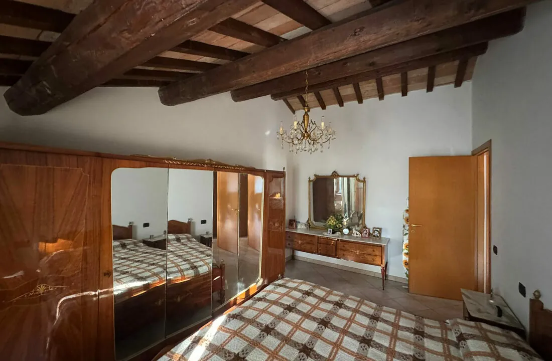 Casa-senza-fondamenta-quarantaquattro