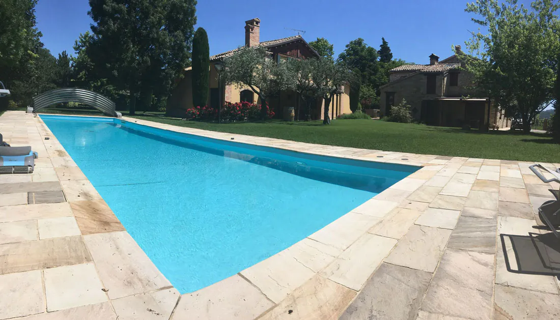 POOOOOOL