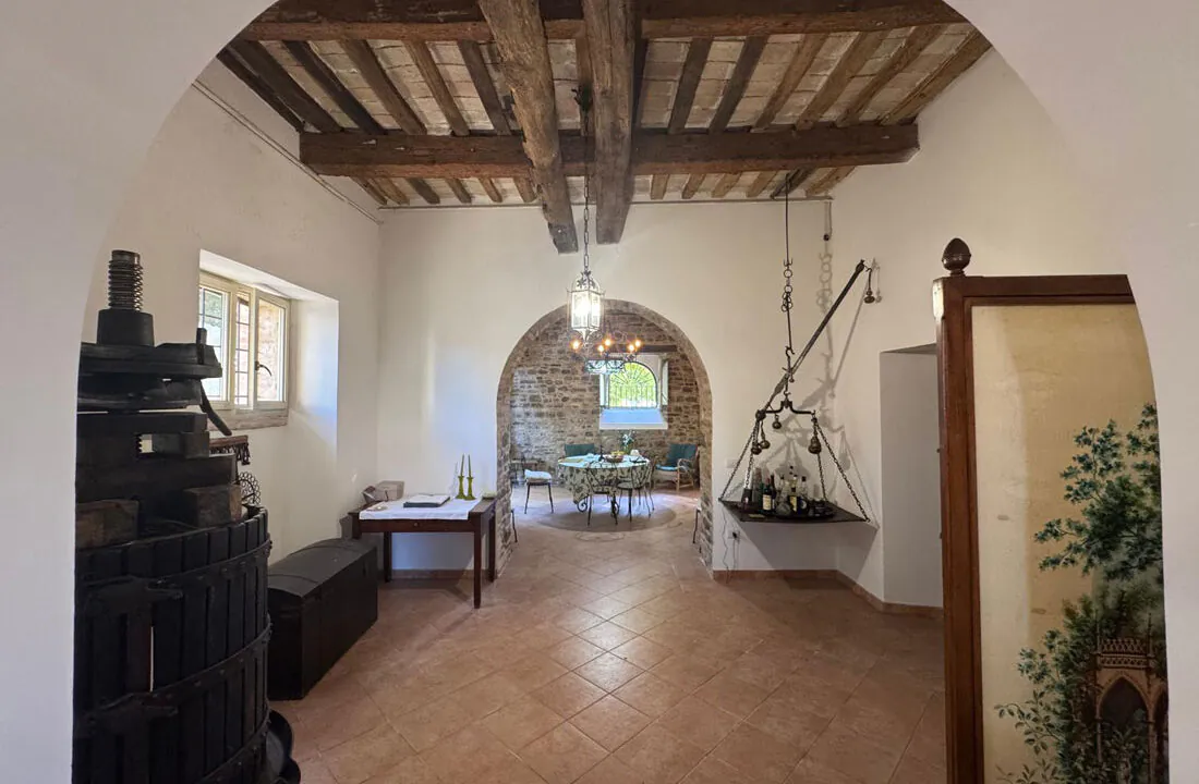 Villa-Strada-centoottantuno