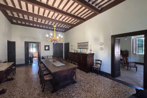Villa-Strada-centosessantasette