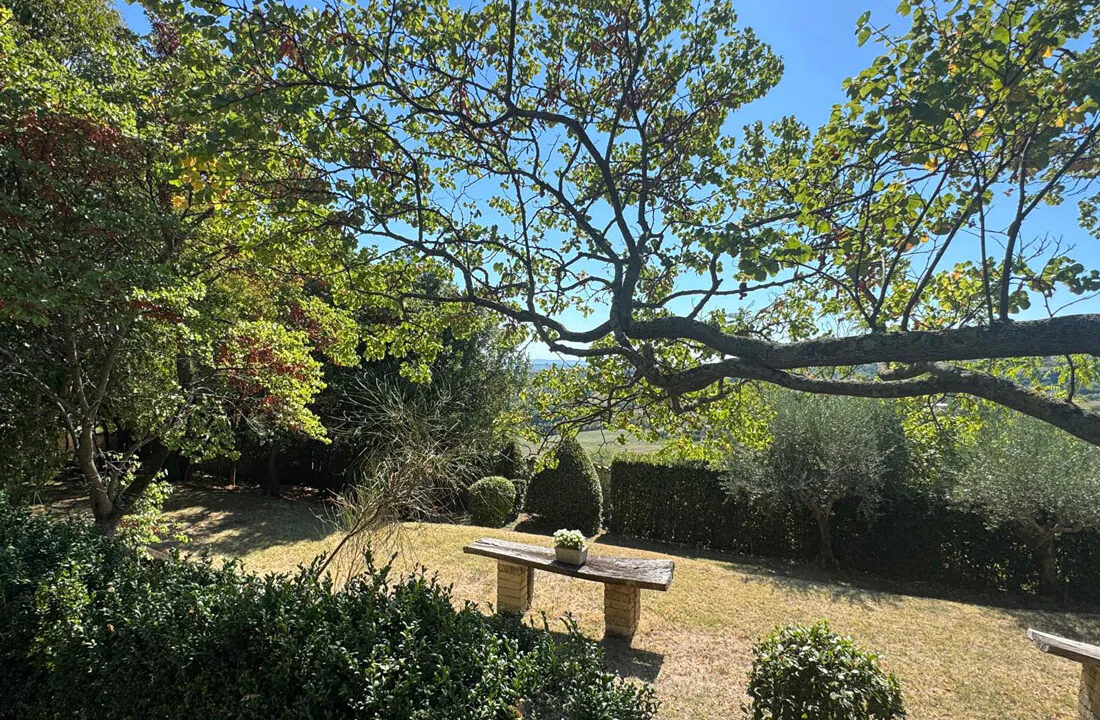 Villa-Strada-centoventuno