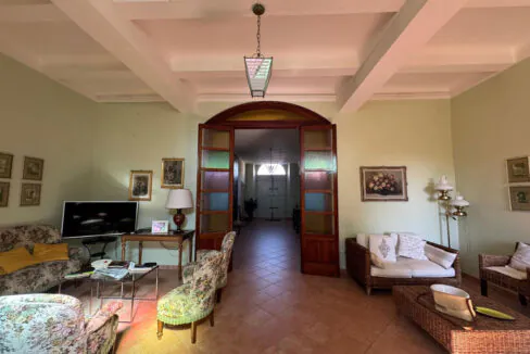 Villa-Strada-duecento