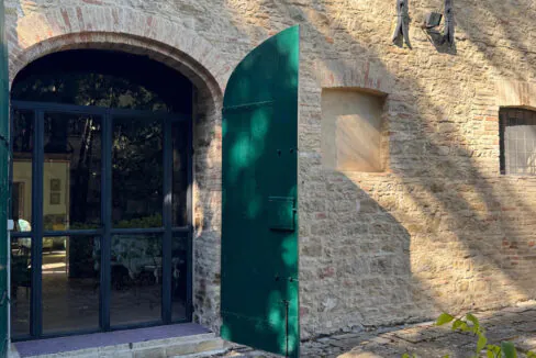 Villa-Strada-duecentouno